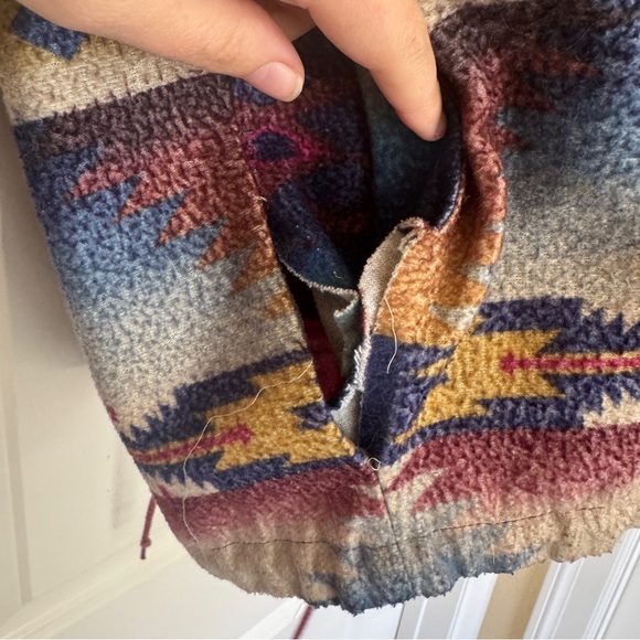 Vintage Southwestern Soft Shell Multicolor Windbreaker - Picture 7 of 9